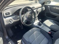 Volkswagen Passat 2.0 TDi 140 KM  I rej 2012 r Kobylnica - zdjęcie 7