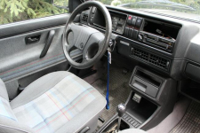 Volkswagen Golf 1.6 Benzyna 5 drzwi Oldtimer 1988 Lubań - zdjęcie 8