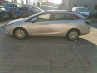 Opel Astra 1,0i 105KM Start/Stop Busines Turek - zdjęcie 9