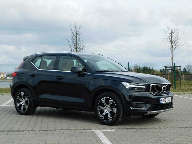 Volvo XC 40 2.0T INSCRIPTION Beżowa Skóra BLiS Żyrardów - zdjęcie 5