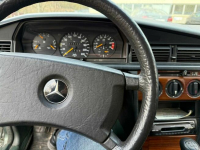 Sprzedam Mercedes-Benz W201 190 Kraków - zdjęcie 6