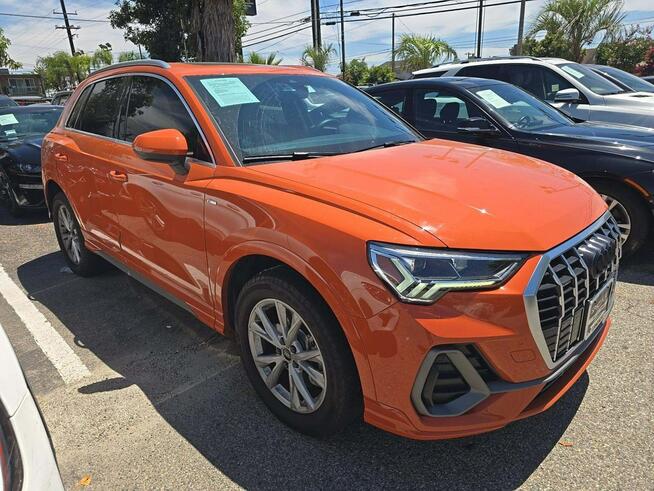 Audi Q3 Premium Plus / AWD / S-Line Tarnów - zdjęcie 2