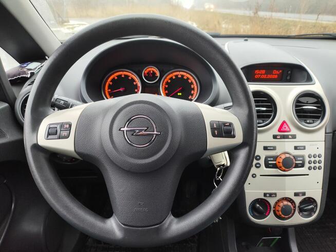 Opel Corsa D 1.2 KLIMA ZADBANY Zgierz - zdjęcie 9