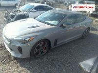 Kia Stinger GT, 2018, 3.3L, porysowany