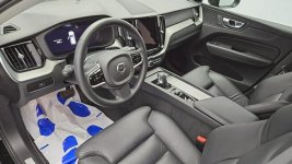 Volvo XC 60 AWD Plus Dark aut ! Z Polskiego Salonu ! Faktura VAT ! Warszawa - zdjęcie 9