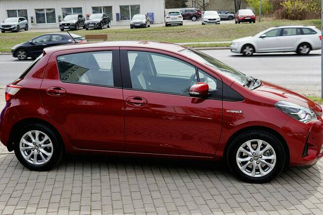 Toyota Yaris serwis ASO, gwarancja na baterie Warszawa - zdjęcie 4