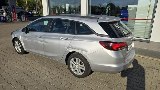 Opel Astra Mały Przebieg Obtarty Bok Karczew - zdjęcie 4