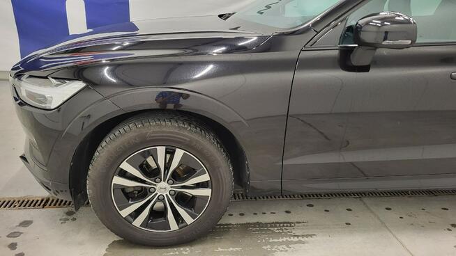 Volvo XC 60 B4 D AWD Momentum Pro aut Grójec - zdjęcie 10