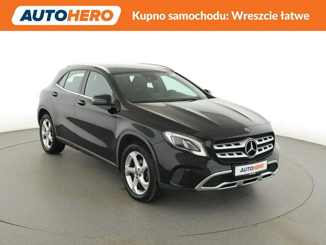 Mercedes GLA 200 Automat Navi Kamera cofania Klimatyzacja El.szyby Warszawa - zdjęcie 10