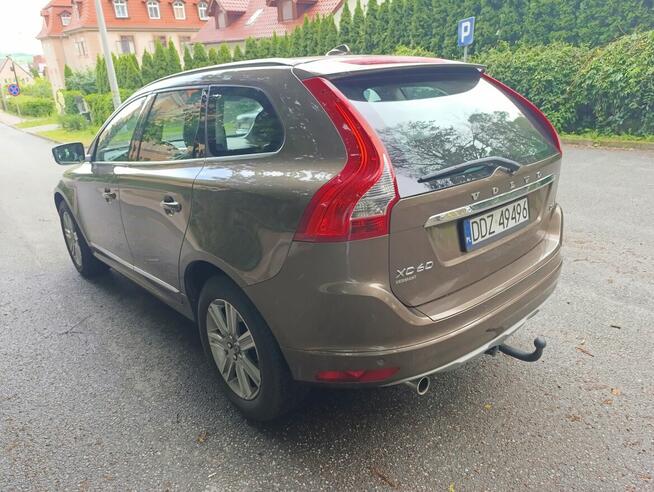 Volvo XC60 2.0D 150KM Wersja Summum Dzierżoniów - zdjęcie 6