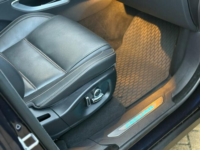 Jaguar F-PACE Tarnowskie Góry - zdjęcie 10