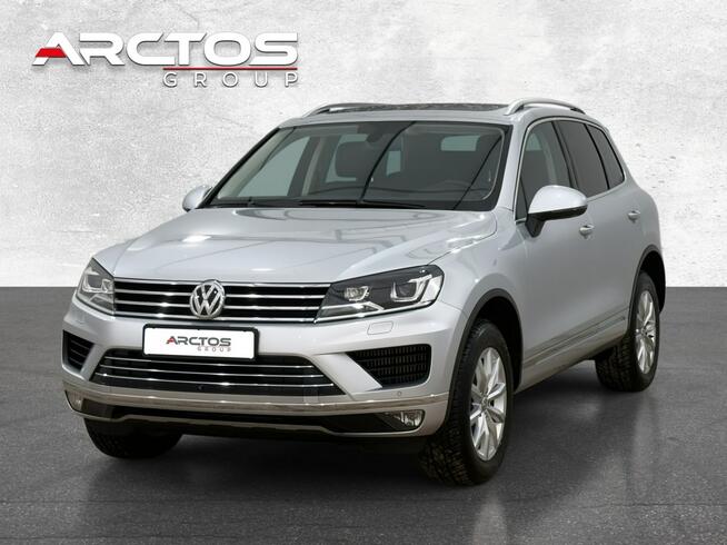 Volkswagen Touareg 3.0 V6 TDI4Mot. Hak 360 kamery Warszawa - zdjęcie 1