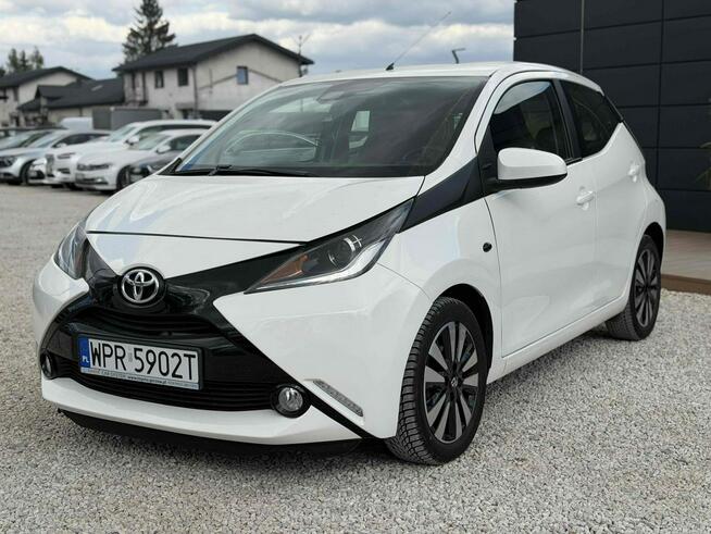 Toyota Aygo Pęcice - zdjęcie 1