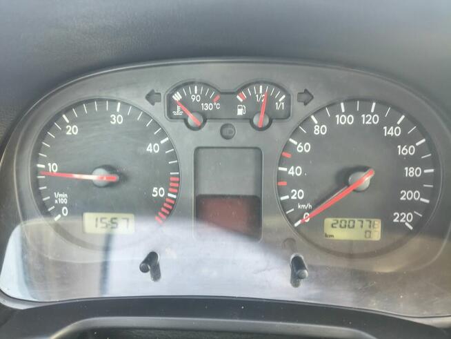 Sprzedam VOLKSWAGENA BORA 1.9 SDI Nowy Sącz - zdjęcie 7