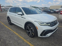Volkswagen Tiguan R-Line / AWD / niski przebieg