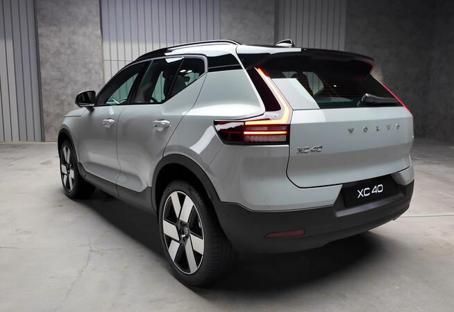 Volvo XC 40 B4 Plus Wysoki rabat !! Dostępne różne kolory i wersje, Warszawa - zdjęcie 6
