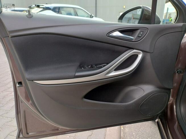 Opel Astra Salonowy, Bezwypadkowy, Bardzo zadbany i w ASO serwisowany Piła - zdjęcie 9