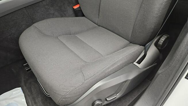 Volvo XC 60 B4 D AWD Core aut ! Z Polskiego Salonu ! Faktura Vat ! Warszawa - zdjęcie 12