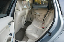 Volvo XC 60 Summum AWD 2.4D5 Manual 2009r. Skóra BiX LED Panorama Kampinos - zdjęcie 11