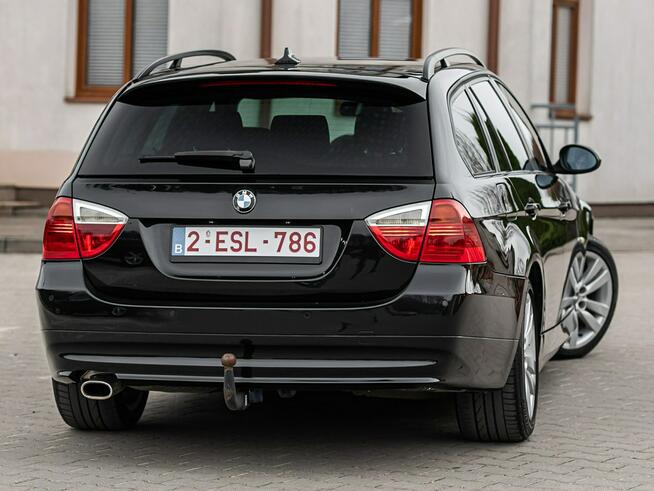 320d  Navi Bi-Xenon ! Full Opcja ! Zadbana ! Zwoleń - zdjęcie 3