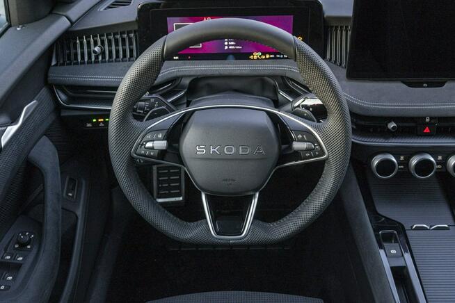 Škoda Superb Combi Sportline 2.0 TSI 204 KM DSG Łódź - zdjęcie 11
