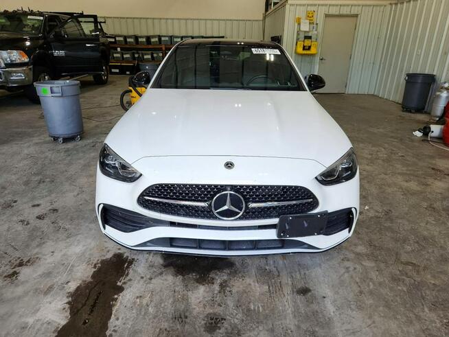 Mercedes C 300 4Matic / pakiet AMG / niski przebieg Białystok - zdjęcie 2