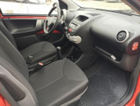 Toyota Aygo 17 tys przebiegu Warszawa - zdjęcie 11