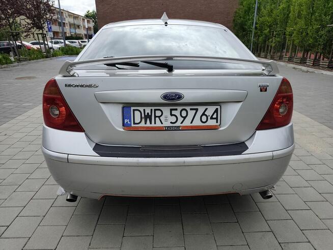 Ford Mondeo MK3 2.0 146KM GHIA 2002r Wrocław - zdjęcie 6