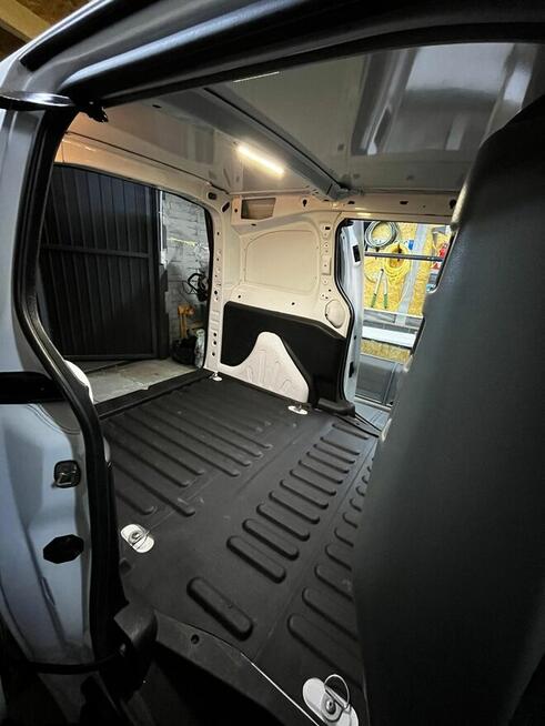 Peugeot Partner II 2016 Diesel Automat Furgon Kielce - zdjęcie 5