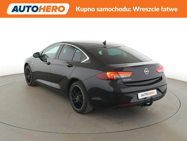 Opel Insignia Grand Sport full LED navi kamera AGR grzane fotele Warszawa - zdjęcie 4