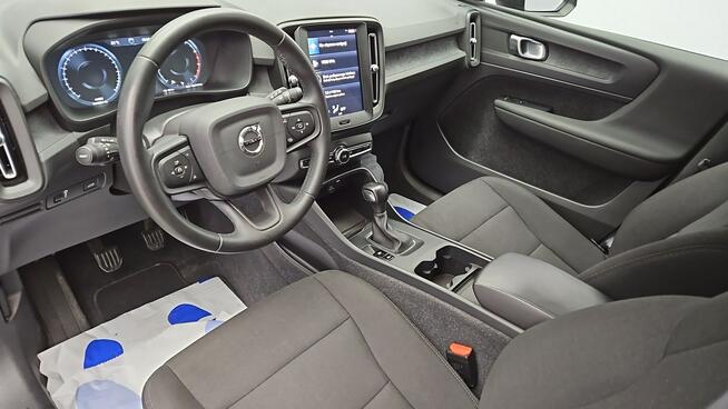 Volvo XC 40 T2 Essential ! Z Polskiego Salonu ! Faktura Vat ! Warszawa - zdjęcie 9