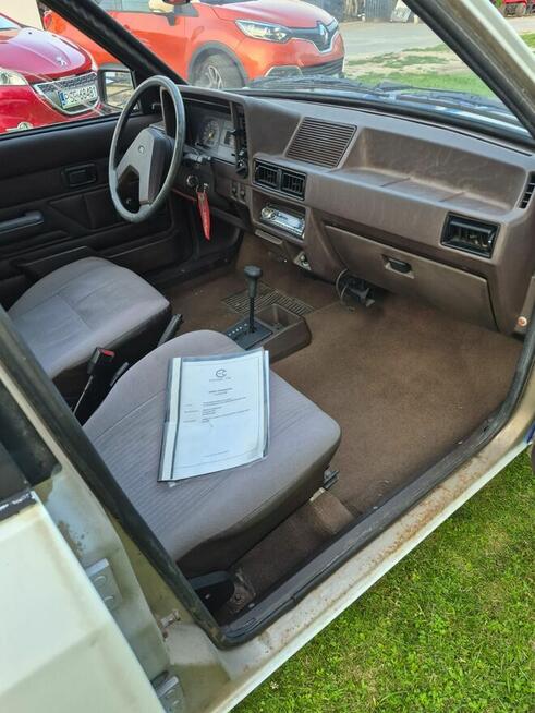 Ford Escort Mk4 Sedan – Automat – Klasyk / Youngtimer Gostyń - zdjęcie 6