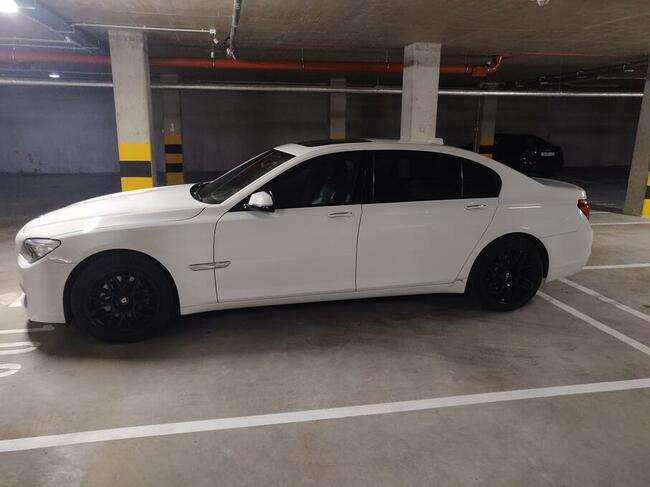 BMW SERIA 7 (F01/F02) Wrocław - zdjęcie 6