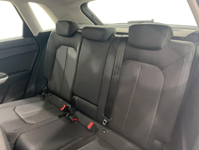 Audi Q3 35 TFSI mHEV S tronic Kombi Warszawa - zdjęcie 12