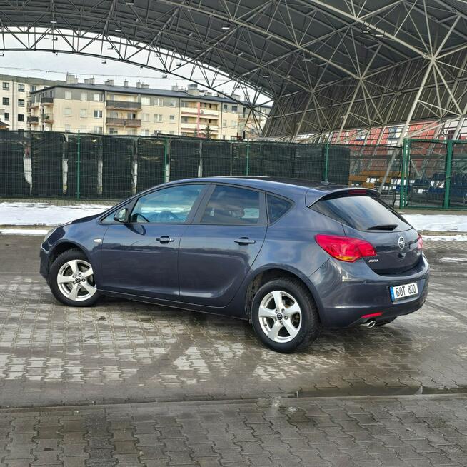 Opel Astra 1.4 Turbo Cosmo Ostrów Mazowiecka - zdjęcie 12