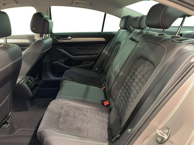 Volkswagen Passat 2.0 TSI Elegance DSG Sedan Warszawa - zdjęcie 10