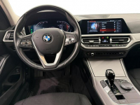 BMW Seria 3 318i aut Kombi Warszawa - zdjęcie 9