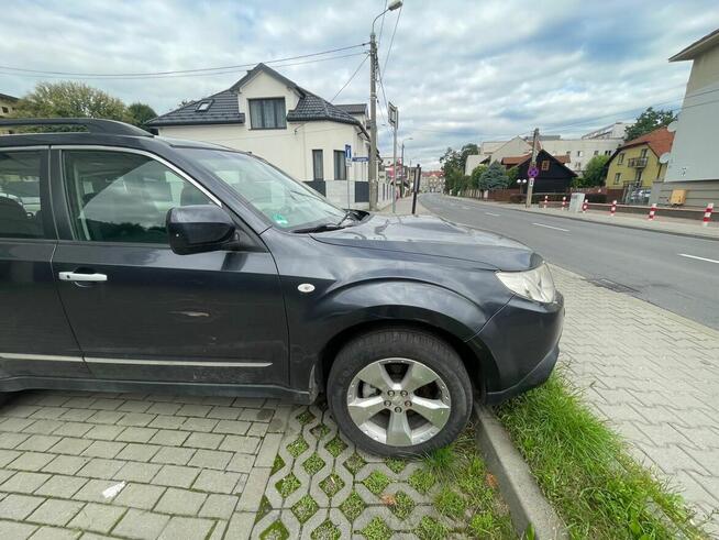 Subaru Forester 2.0D XA 000 Kraków - zdjęcie 4