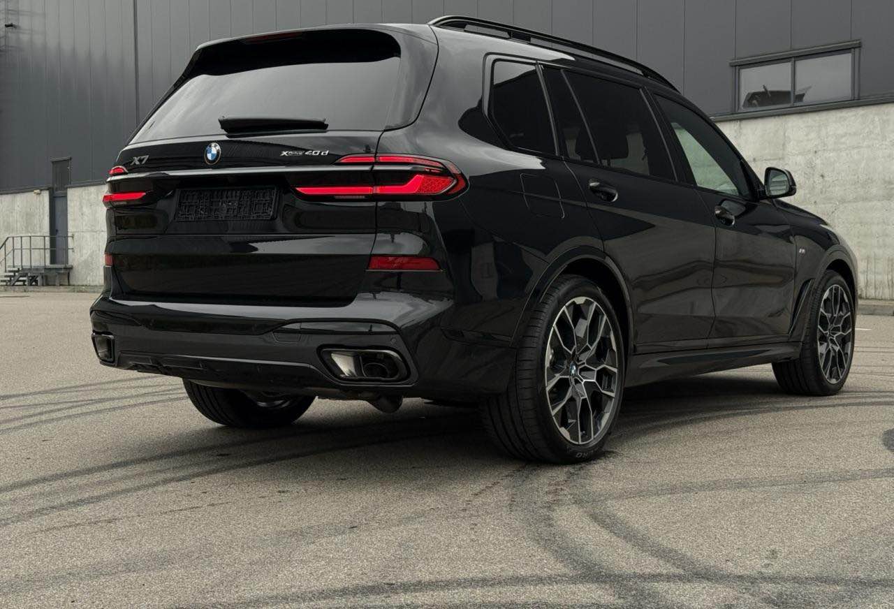 BMW X7 xDrive40d M Sport 2025 | 13 900 km | Idealny stan Praga-Południe - zdjęcie 8