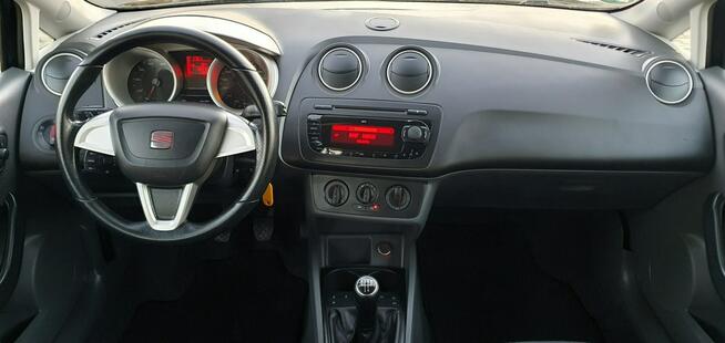 Seat Ibiza Bardzo dobre 1,4 MPI/Tempomat/Czujniki parkowania Przyszowice - zdjęcie 5