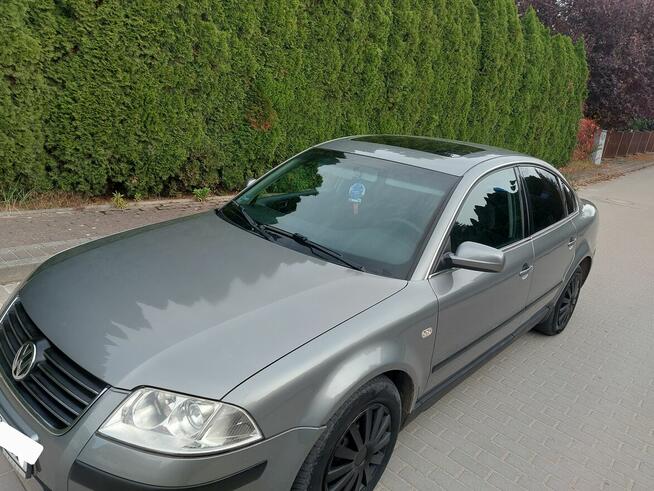 Volkswagen Passat b5 FL 2.0 benzyna 8v Nysa - zdjęcie 3