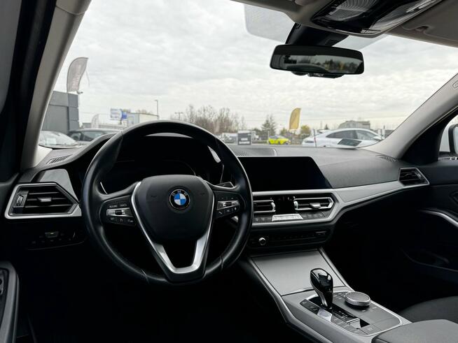 BMW 318i, 2020 Michałowice - zdjęcie 12