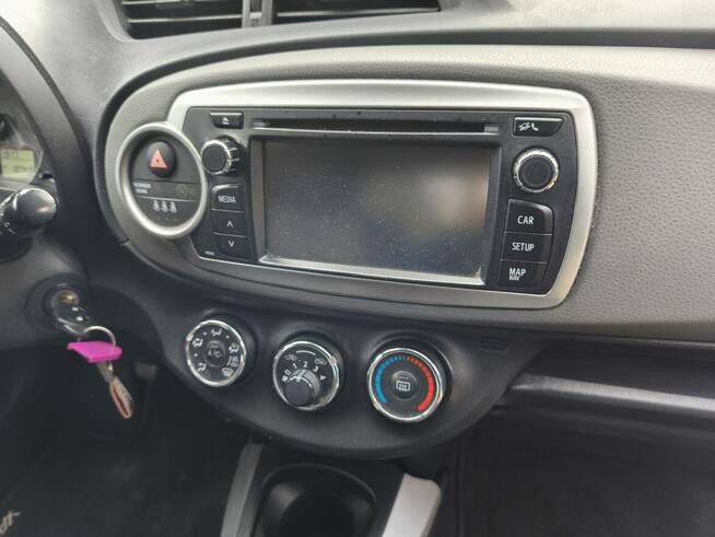 Toyota Yaris 1.0 Klima Kamera Cofania 5 Drzwi z Niemiec Kłobuck - zdjęcie 11