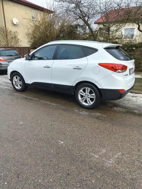 Sprzedam Hyundai ix35. 2.0 CRDI Turek - zdjęcie 4