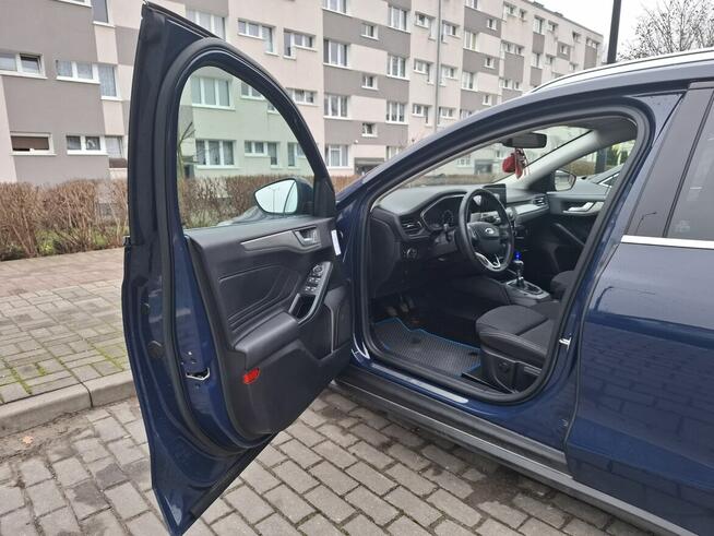 Sprzedam Forda Focus MK4 rok 2019 Konin - zdjęcie 6