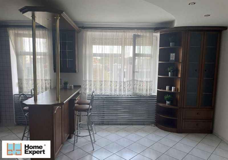 1pok, 32met, okolice Dębowej PIWNICA/2002 (Wrocław) Krzyki - zdjęcie 1