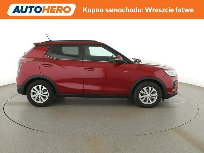 SsangYong Tivoli navi grzane fotele kamera i czujniki parkowania klima Warszawa - zdjęcie 9