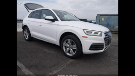 Audi Q5 Bogata wersja wyposażenia / Bardzo zadbany / niski przebieg