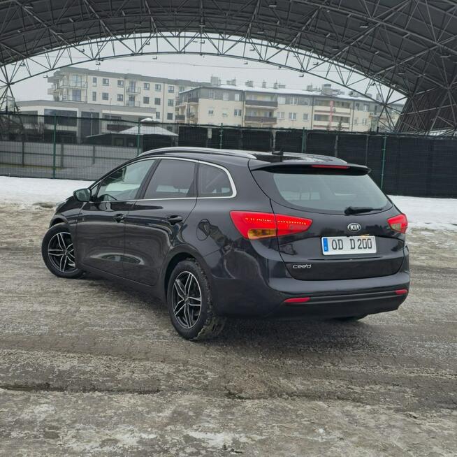 Kia Ceed 1.6 GDI Fifa World Cup Edition Ostrów Mazowiecka - zdjęcie 9