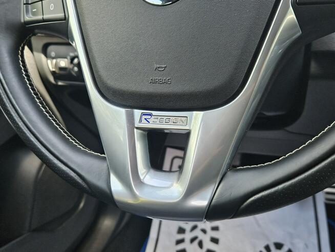 Volvo V60 R-Design* Bardzo Ładne i Zadbane* Rok GWARANCJI Opoczno - zdjęcie 12